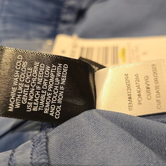 Torrid - Relaxed Taper Satin Cargo Pant in Blue Horizon​​​​ - Picture 9 of 12